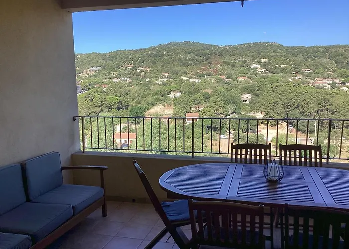 Vakantiepark Fiori Di Santa Giulia 3*