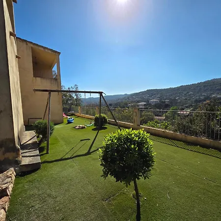 Fiori Di Santa Giulia פארק נופש 3*